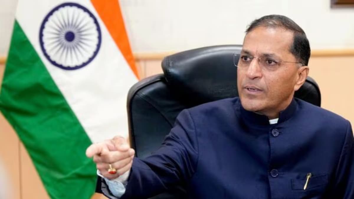 Arun Goel Resigned : चुनाव आयुक्त अरुण गोयल ने दिया इस्तीफा, राष्ट्रपति ने किया मंजूर