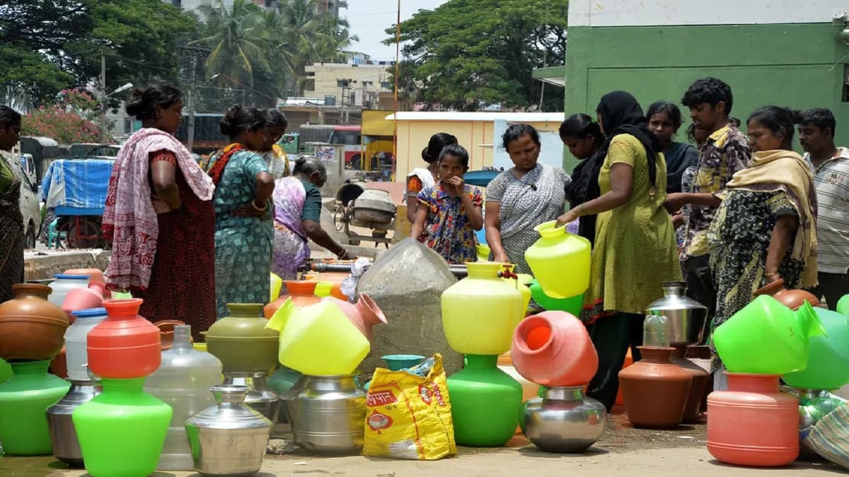 Water Crisis In Bengaluru : बेंगलुरु में पानी का गैर जरूरी इस्तेमाल बैन, उल्लंघन करने पर 5 हजार जुर्माना
