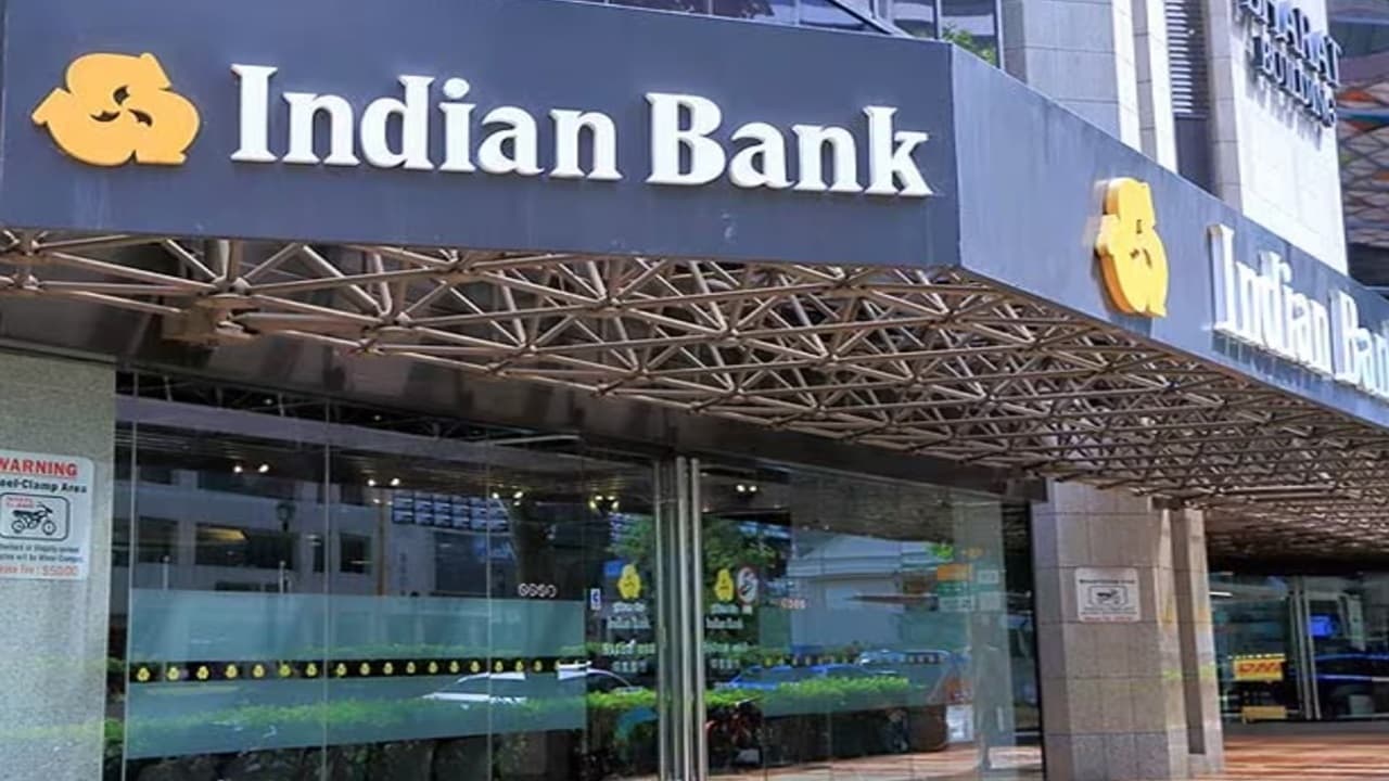 Indian Bank Share Price: सालभर में 88% से ज्यादा रिटर्न देने वाला शेयर आज फिर धड़ाम, जानें क्या है अपडेट