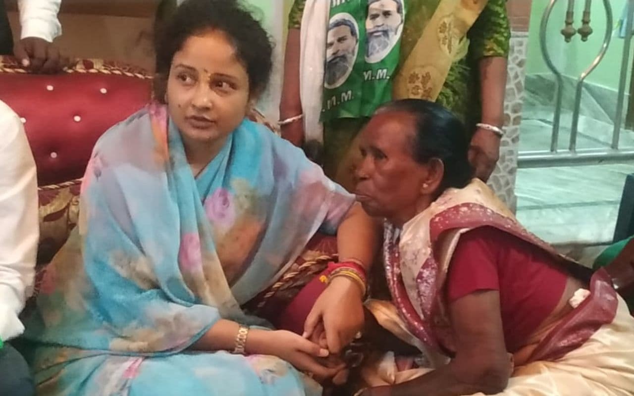 grand welcome of kalpana soren in giridih by jmm