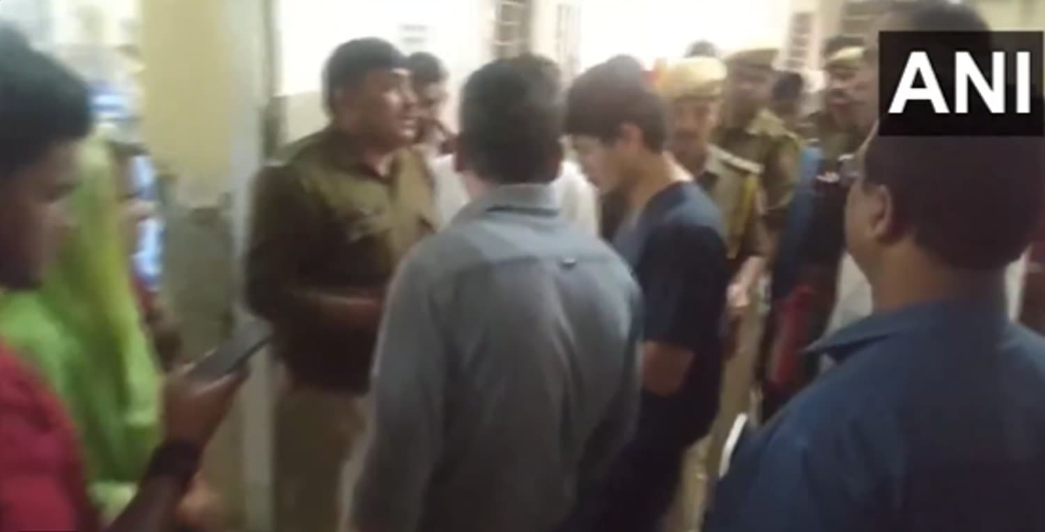 राजस्थान: कोटा में शिव बारात के दौरान बड़ा हादसा, करंट की चपेट में आने से झुलसे 14 बच्चे