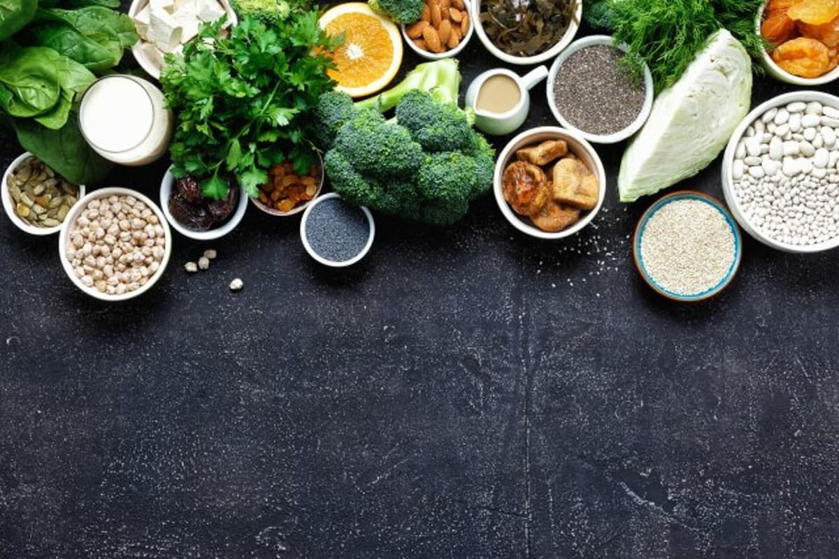High Calcium: दूध पीना नहीं है पसंद तो इन 6 चीजों का करें सेवन, मिलेगा सबसे अधिक कैल्शियम