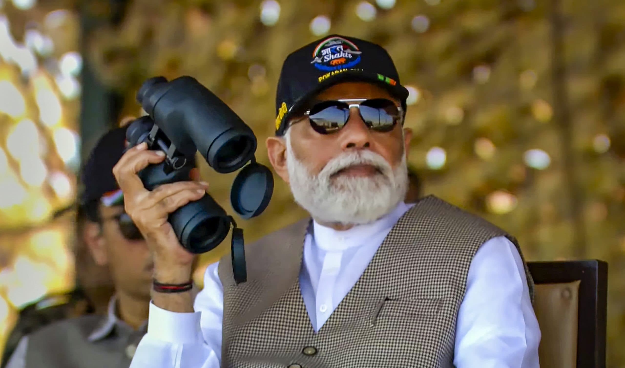 Bharat Shakti: तोपों, टैंकों और लड़ाकू विमानों की गर्जना से गूंज उठा पोखरण, पीएम मोदी बोले- यही तो है भारत शक्ति