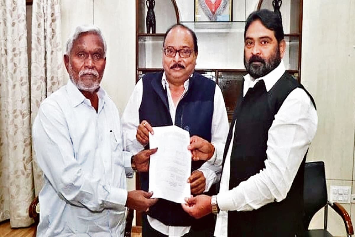 राज्यसभा चुनाव को लेकर नामांकन आज, डॉ सरफराज और डॉ प्रदीप वर्मा करेंगे पर्चा दाखिल राज्यसभा चुनाव को लेकर नामांकन आज, डॉ सरफराज और डॉ प्रदीप वर्मा करेंगे पर्चा दाखिल