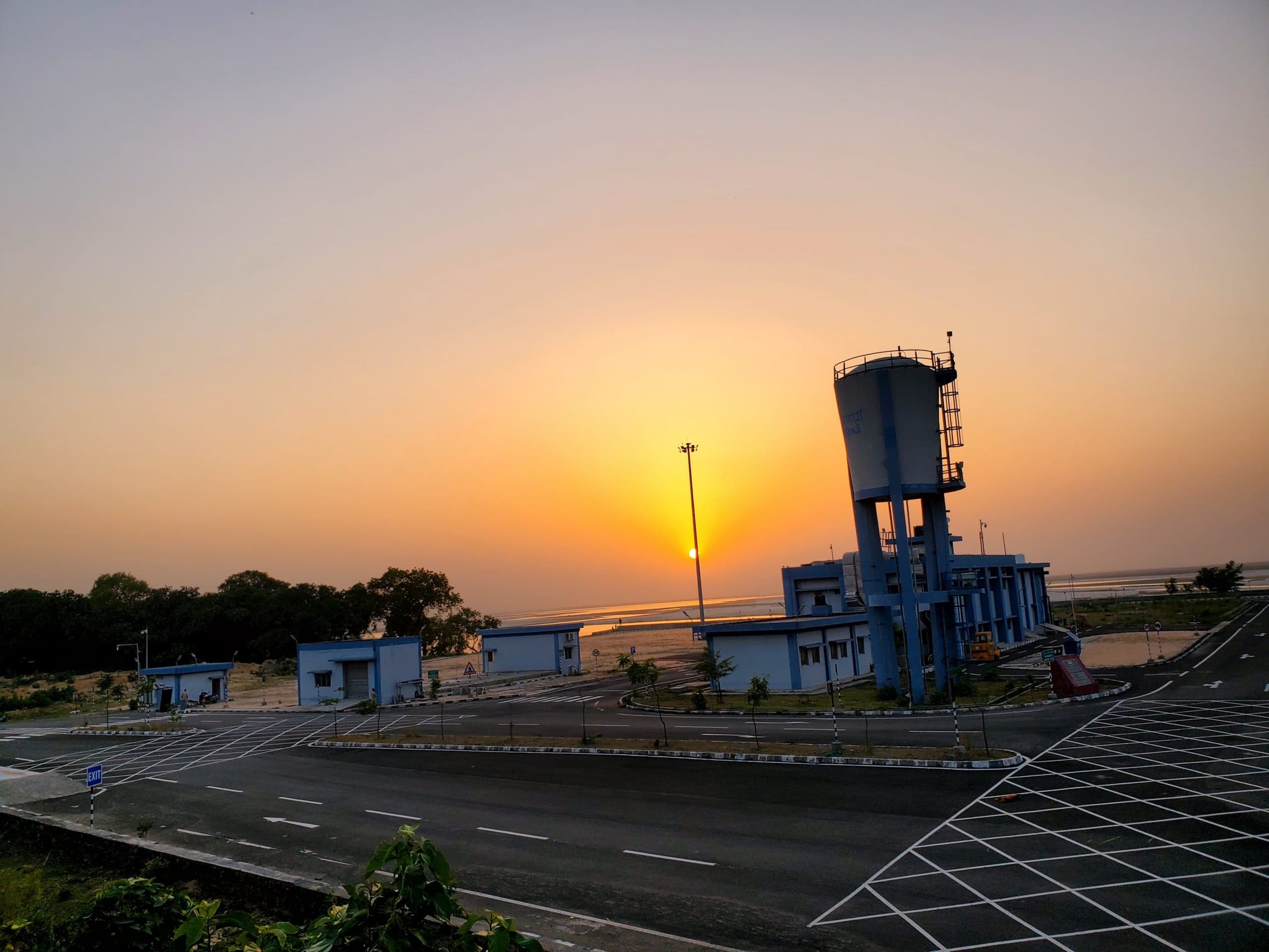 डॉक्टर हत्याकांड मामले में अभाविप ने फूंका ममता बनर्जी का पुतला