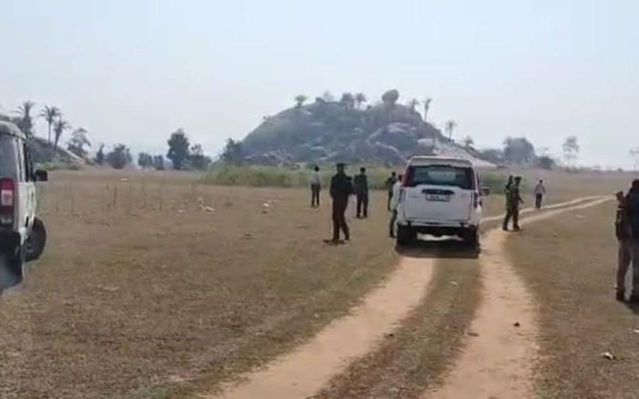 स्पेन की टूरिस्ट से दुमका में सामूहिक दुष्कर्म मामले में पांच और आरोपी गिरफ्तार, तीन आरोपी पहले ही भेजे गए हैं जेल