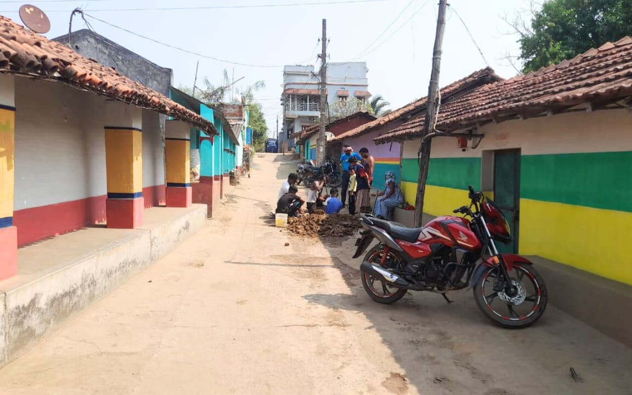 झारखंड का तिलकागढ़ गांव, जहां शराब व हंड़िया की खरीद-बिक्री पर है पूर्ण पाबंदी