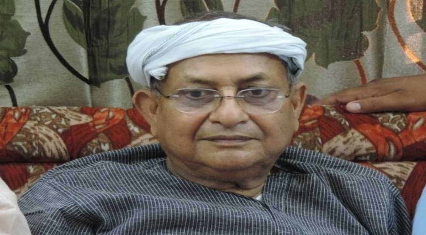 RJD को लगा एक और झटका, अशफाक करीम के बाद बृशिण पटेल ने दिया इस्तीफा RJD को लगा एक और झटका, अशफाक करीम के बाद बृशिण पटेल ने दिया इस्तीफा