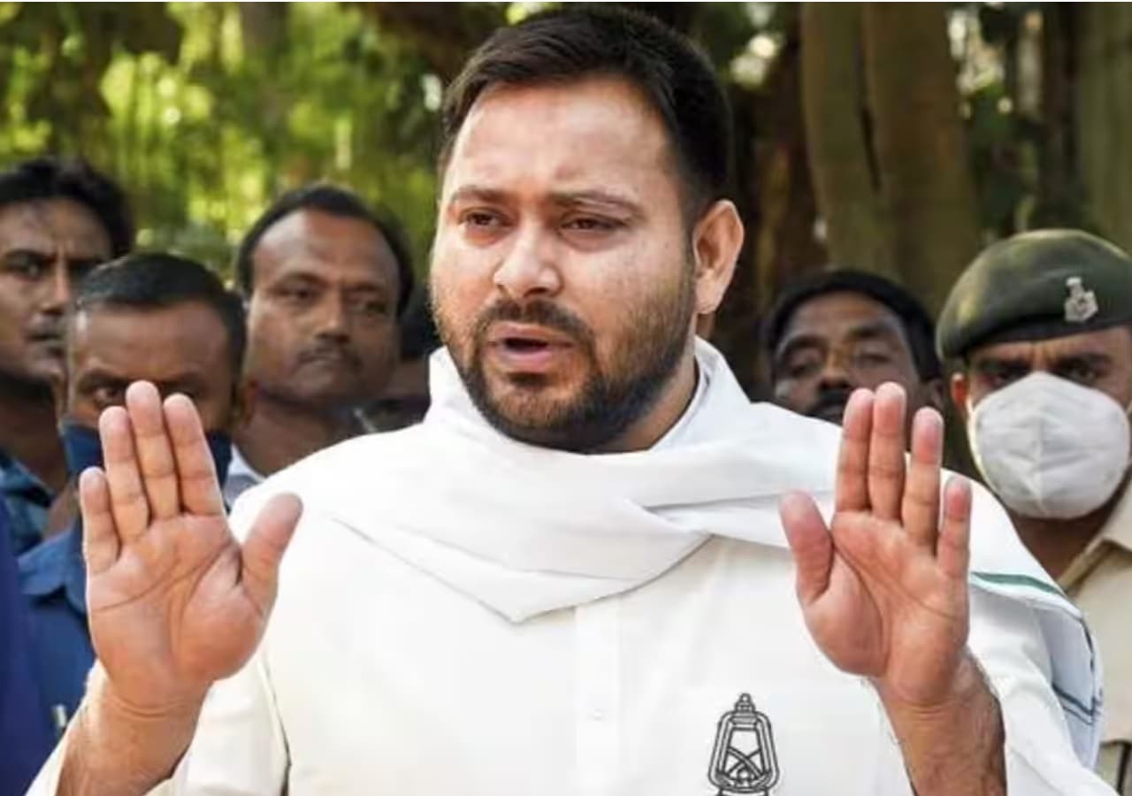 तेजस्वी यादव का पीएम मोदी पर हमला, कहा-परिवारवाद पर प्रवचन देने वाले खुद संरक्षक, 22 मंत्रियों की लिस्ट भी जारी की