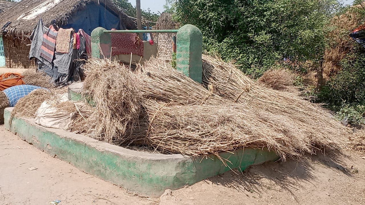 भागलपुर में दबंग ने सरकारी कुएं से पानी लेने पर लगाई रोक, 2 दर्जन से अधिक परिवारों पर जल संकट