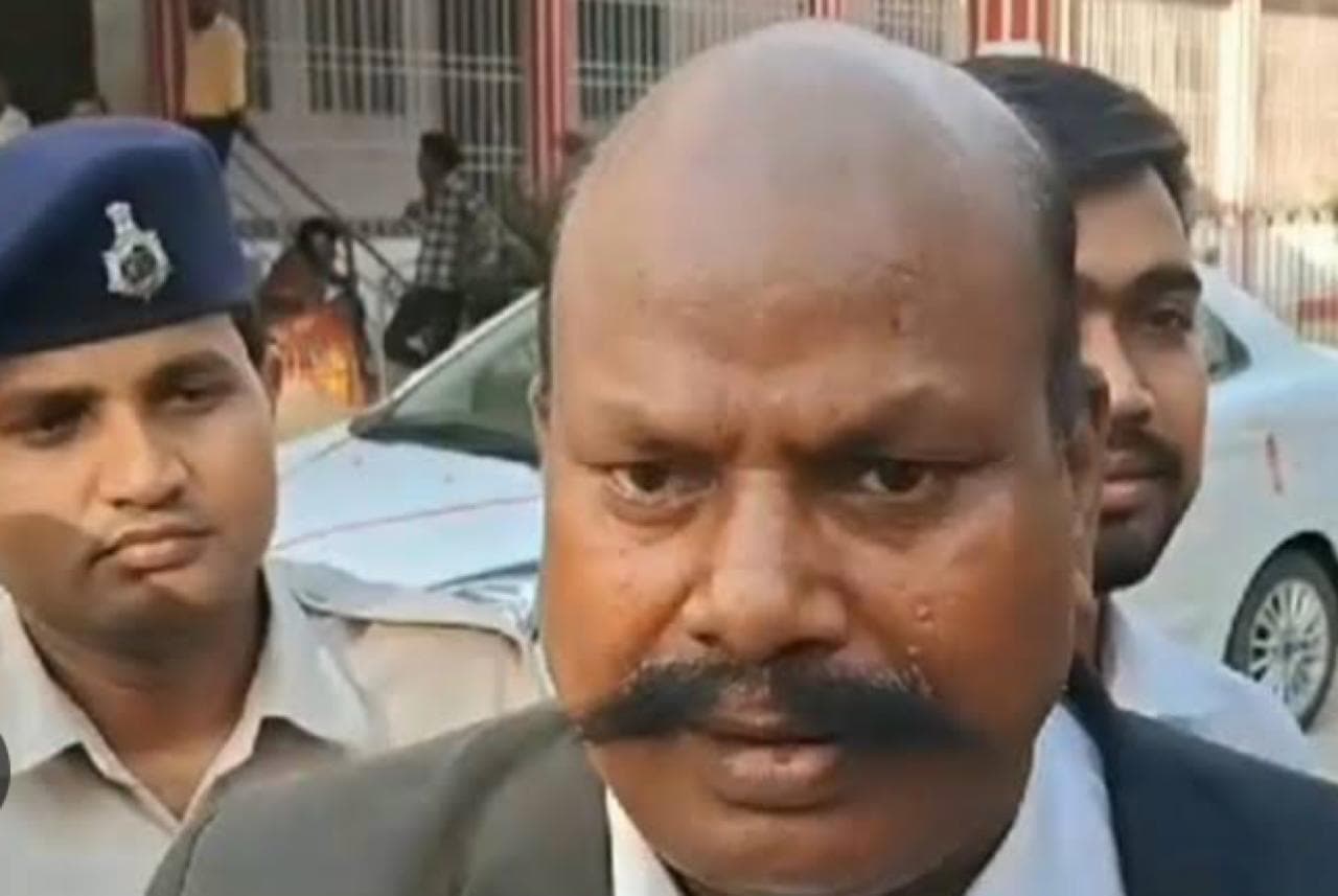 शराब पीकर गाड़ी चला रहे अभियुक्तों को 8 वर्ष की सजा, नशे में पुलिस कर्मियों को धक्का देकर किया था घायल