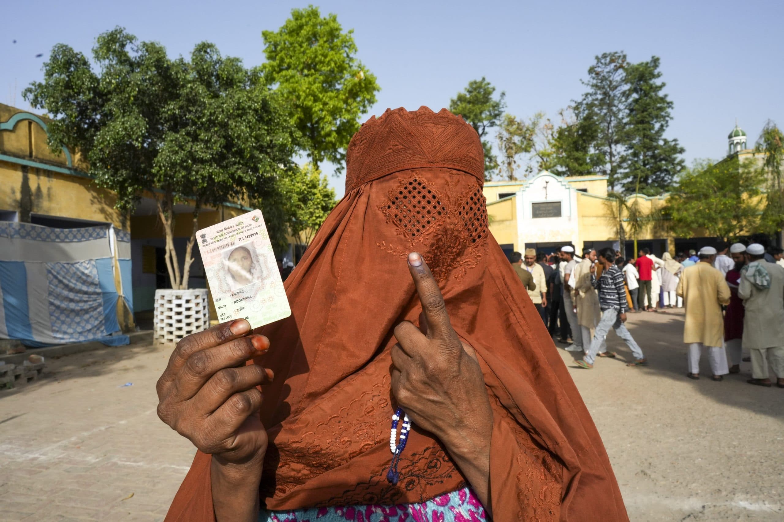 Lok Sabha Election 2024 : यूपी में सभी दलों के लिए चुनौतीपूर्ण हुआ लोकसभा चुनाव का दूसरा चरण, जानें किसका पलड़ा भारी