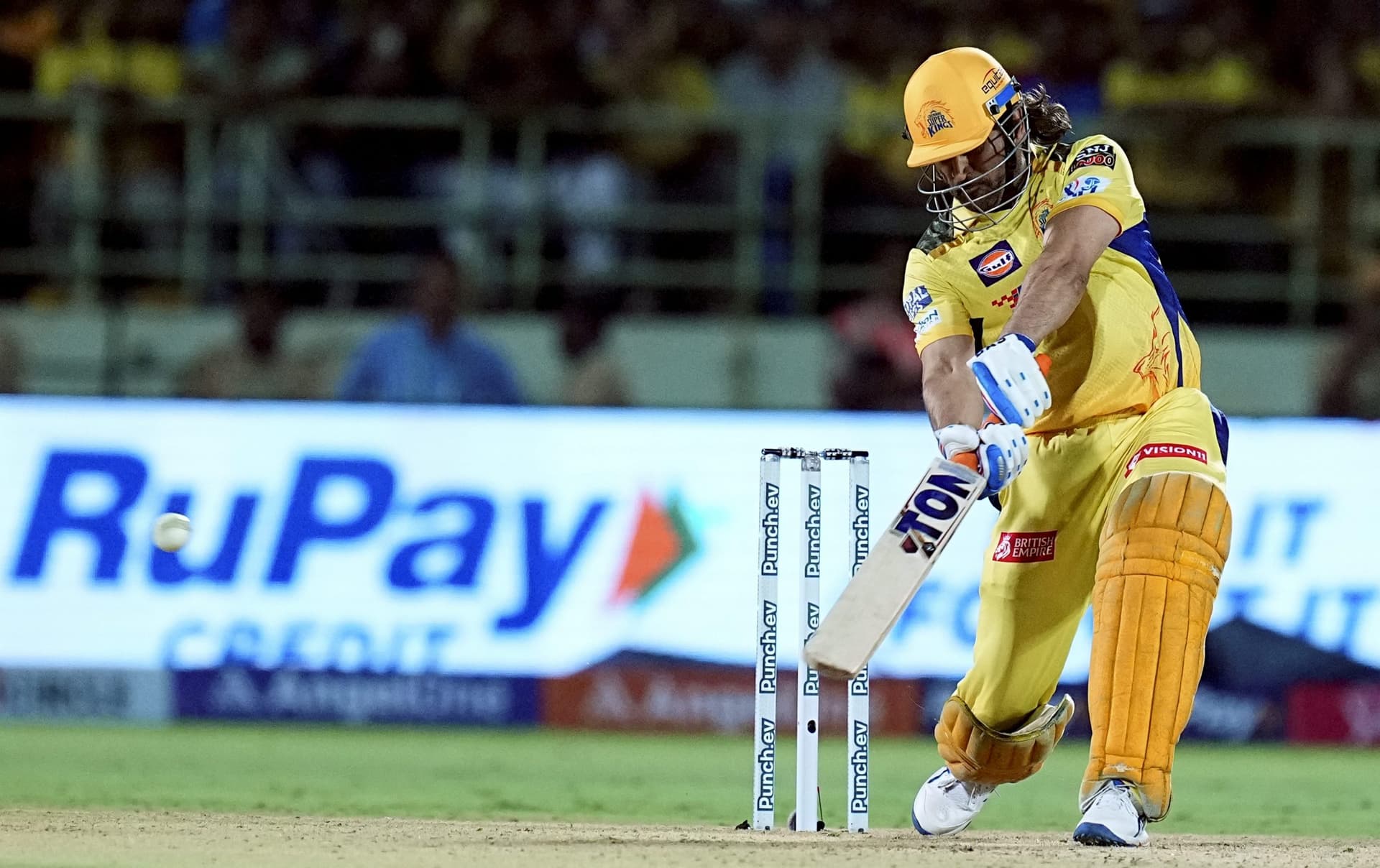 IPL 2024: एमएस धोनी का 10 साल पुराना पोस्ट वायरल, हार के बावजूद सीएसके फैंस ने मनाया जश्न
