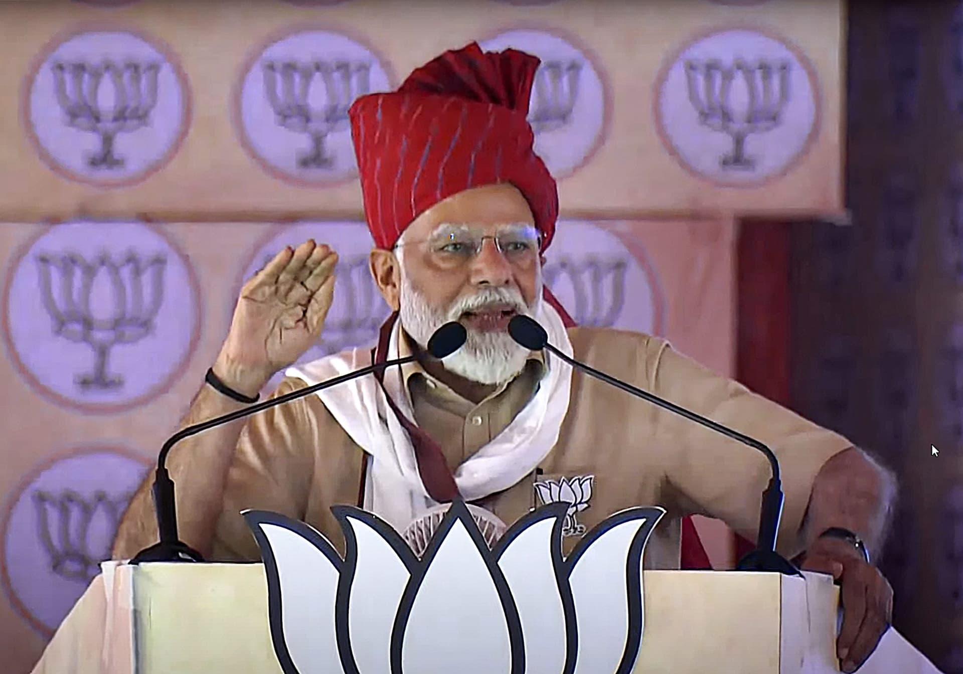 PM Modi in Rajasthan : ‘हताशा और निराशा मोदी के पास फटक भी नहीं सकती’, चुरू में बोले पीएम नरेंद्र मोदी