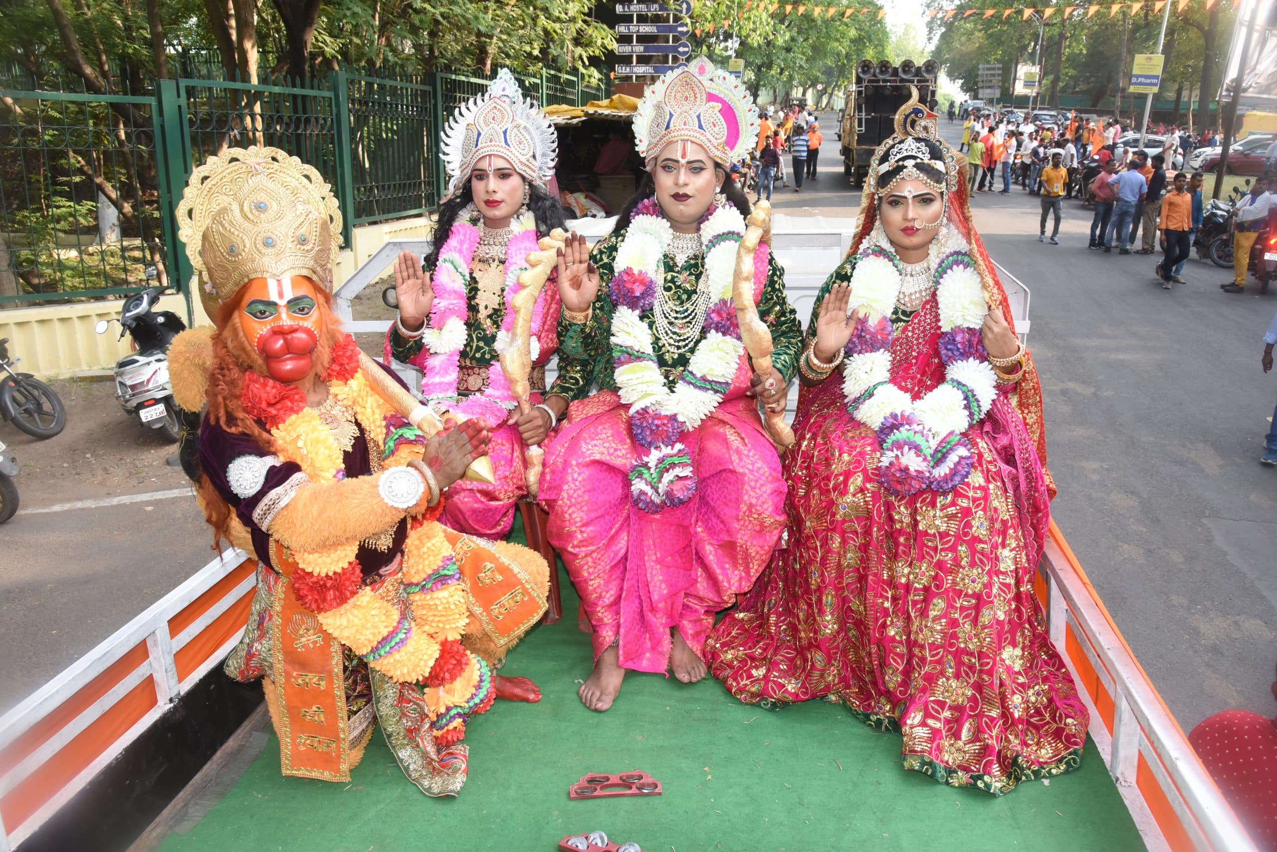 जय श्रीराम के जयघोष के साथ जमशेदपुर में निकली हिंदू नववर्ष यात्रा, आमबागान में भारतमाता की आरती