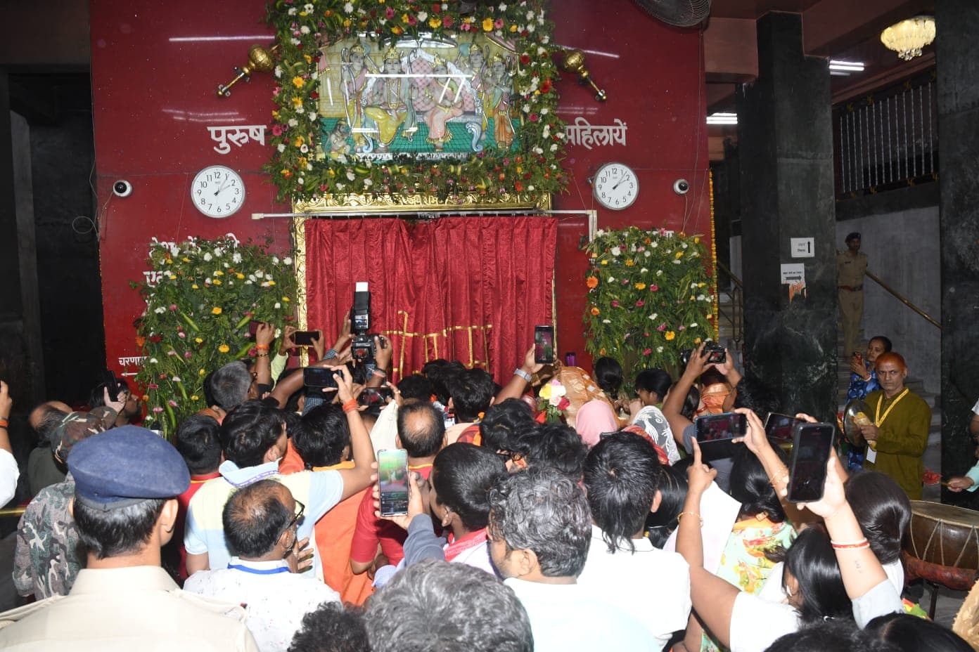 Photo: Patna में Ram Navami का उत्सव, रात से ही लगने लगे जयश्री राम के जयकारे