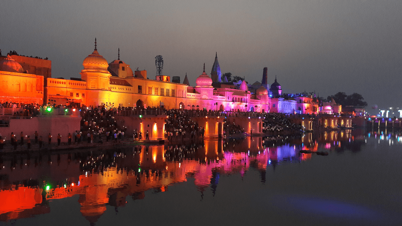 भारत में फेवरिट टूरिस्ट प्लेस बने धार्मिक स्थल, 2019 के बाद लोगों में बढ़ी दिलचस्पी