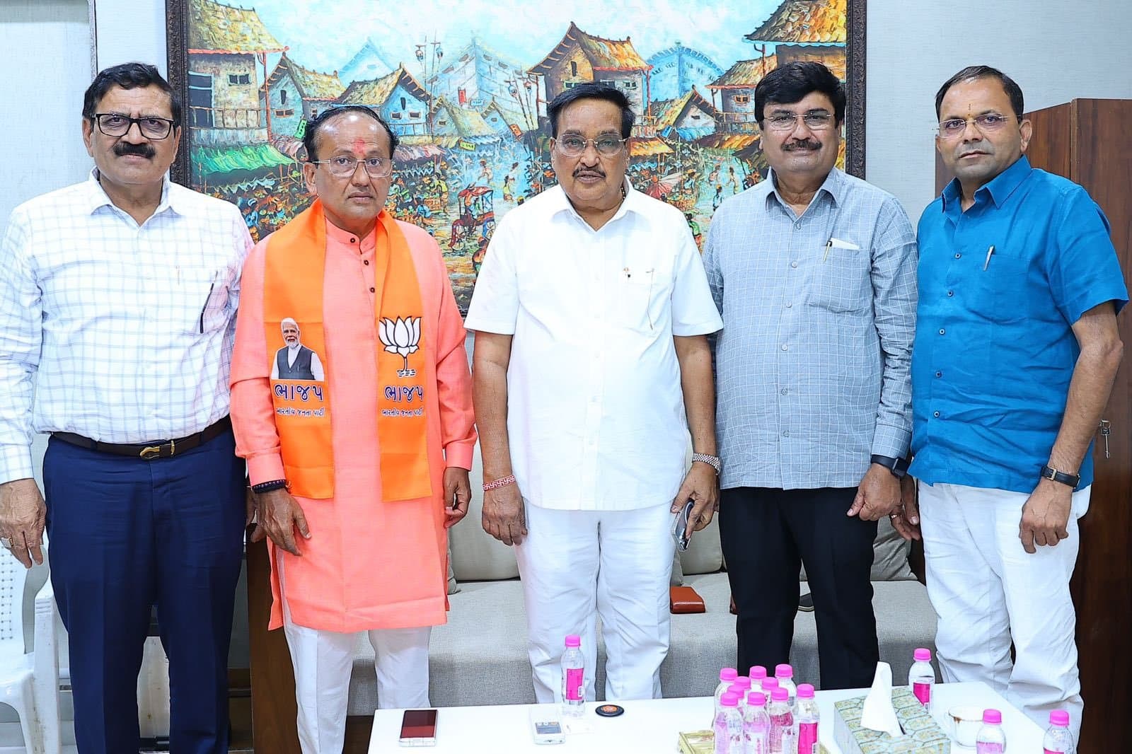 BJP के मुकेश दलाल बिना वोटिंग ही जीत गए चुनाव, जानिए 18वीं लोकसभा के पहले विजयी प्रत्याशी को