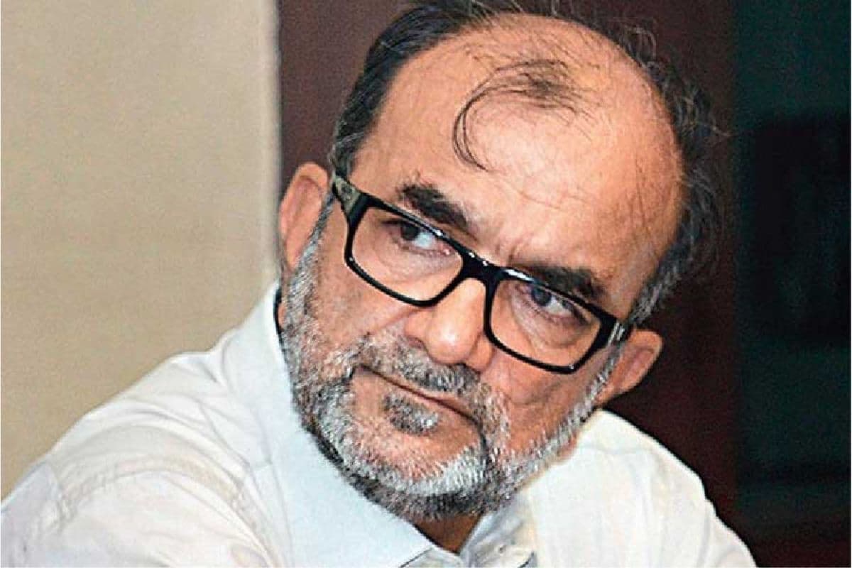 WB News : ममता बनर्जी कोर्ट के खिलाफ लगातार कर रही हैं टिप्पणी, अदालत पहुंचे विकास रंजन भट्टाचार्य