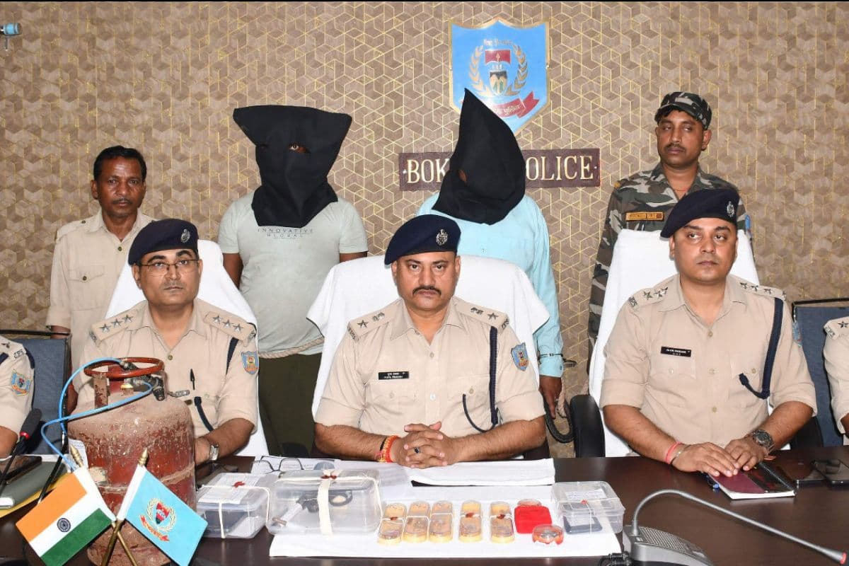 चेन छिनतई करनेवाले गिरोह के दो सदस्य बोकारो से अरेस्ट, झारखंड व पश्चिम बंगाल में दर्ज हैं कई केस