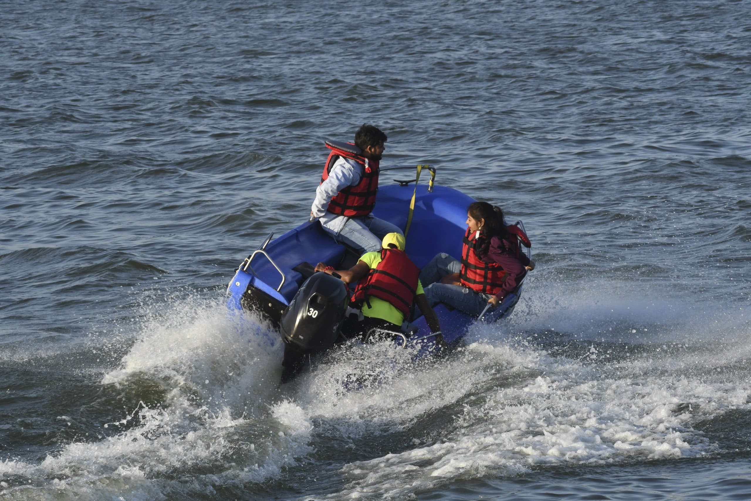 पटना में भीषण गर्मी से खुद को बचाएं, इन जगहों पर उठायें वाटर स्पोर्ट्स -एडवेंचर व इनडोर गेम्स का लुत्फ