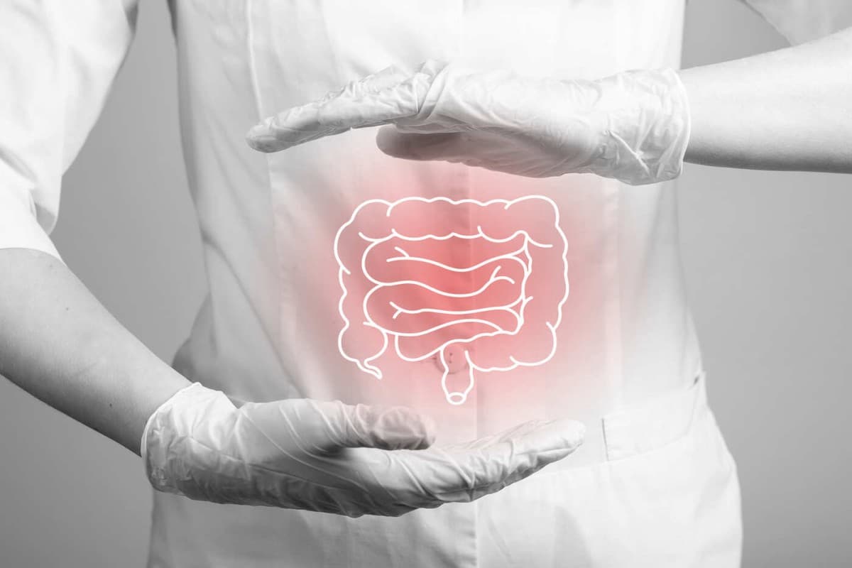 Intestine Swelling: आंतों में सूजन के लक्षण क्या है? जानिए क्या नहीं खाना चाहिए