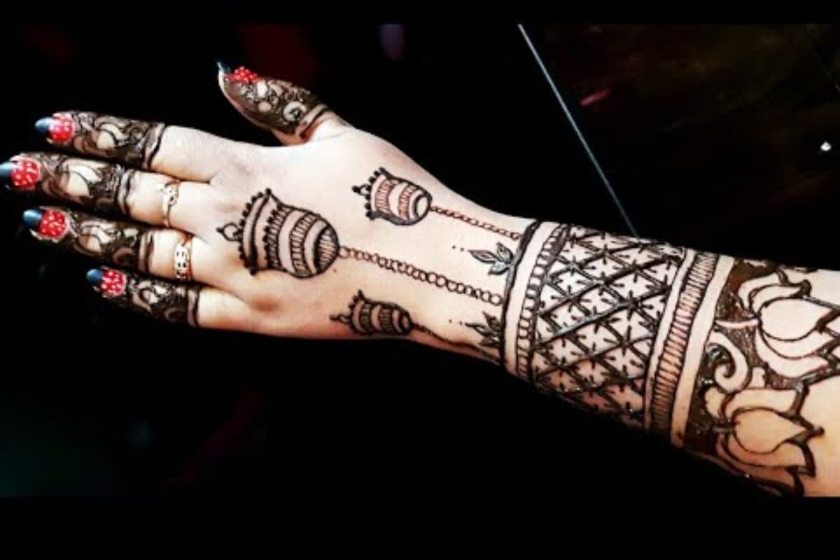 Hartalika Teej 2024: खूबसूरत मेहंदी डिजाइन के शानदार स्टाइल्स