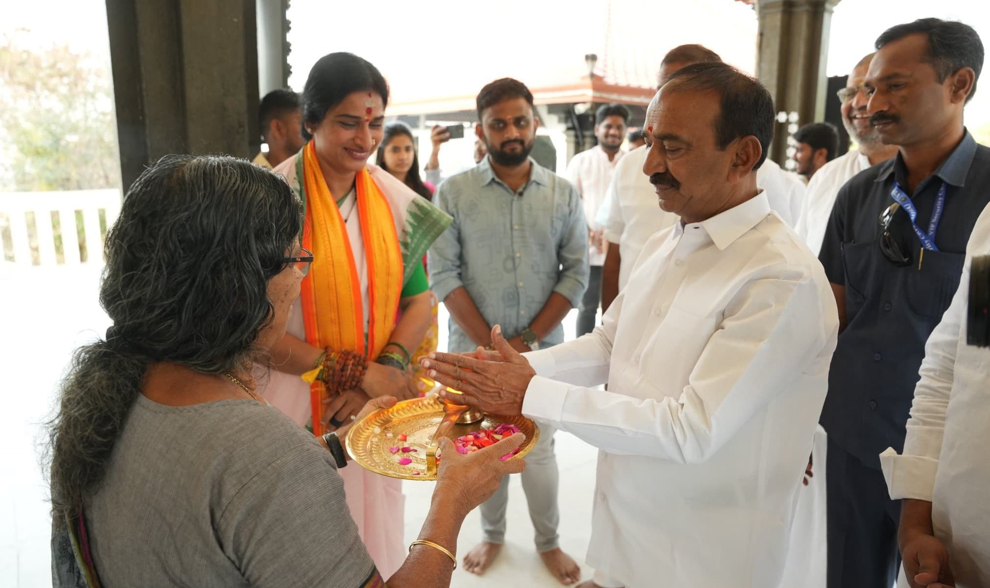 Madhavi Latha: क्या माधवी लता ओवैसी के किले को ध्वस्त करने में होंगी कामयाब? 40 साल से मुस्लिमों का रहा है कब्जा