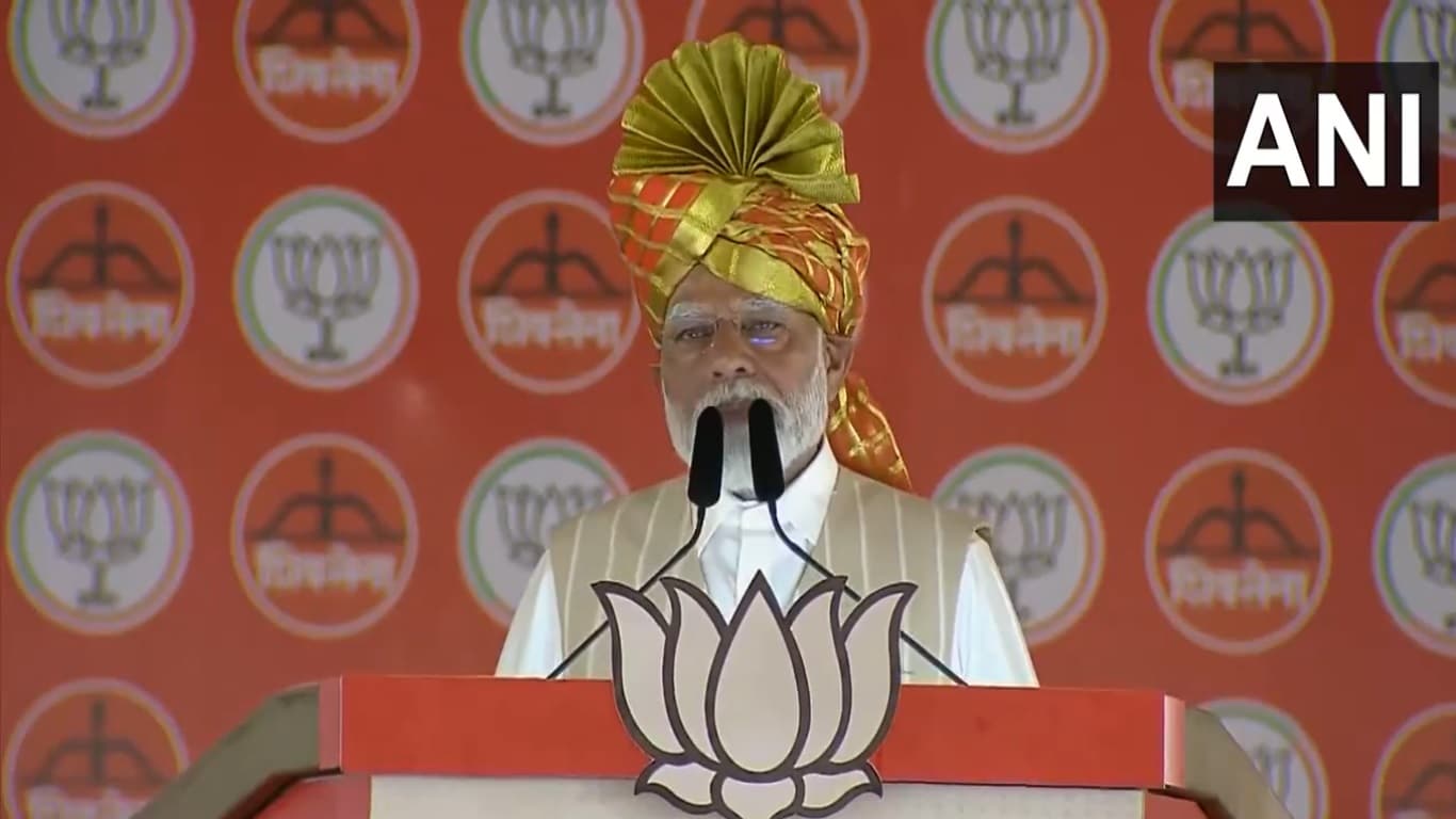 Narendra Modi Maharashtra Rally: पीएम मोदी ने फर्जी वीडियो मामले में EC से कार्रवाई की मांग की, महाराष्ट्र में ताबड़तोड़ रैली