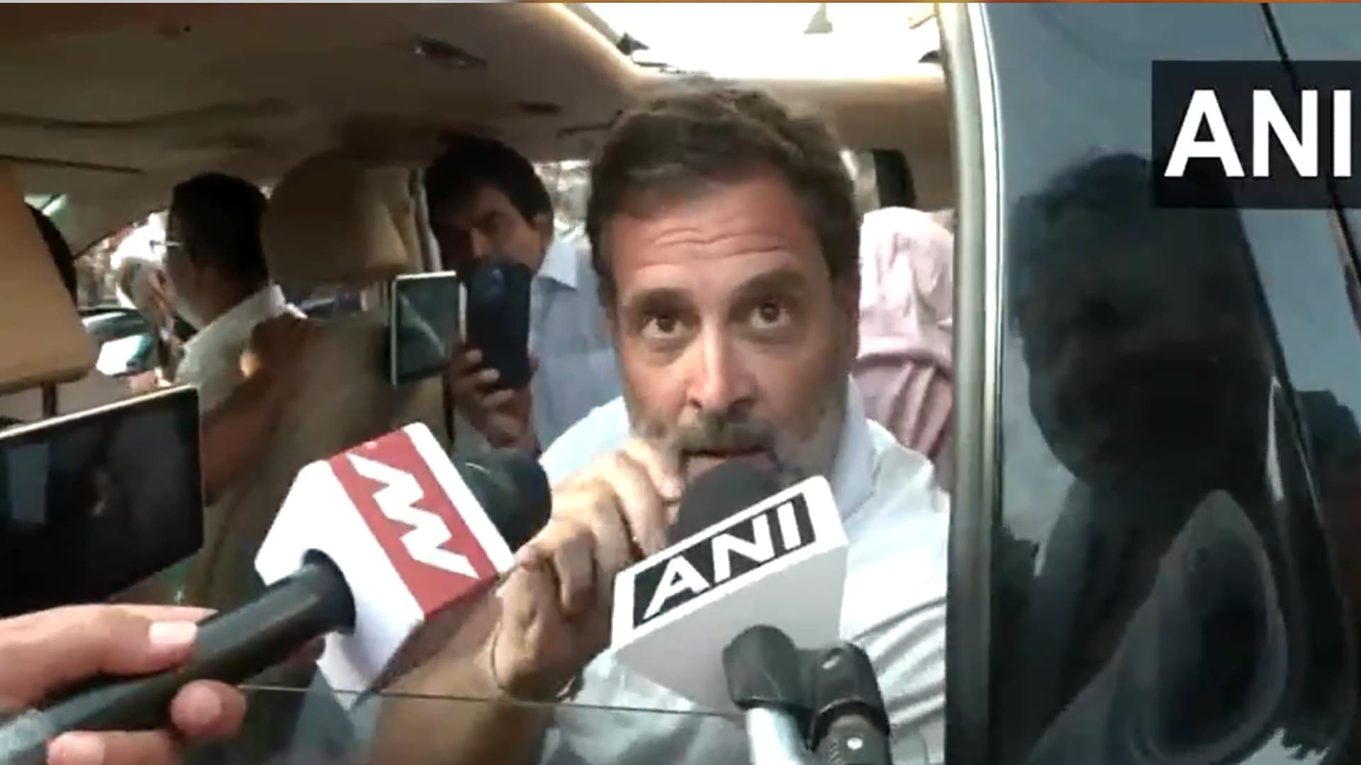 Narendra Modi Interview: नरेंद्र मोदी के इंटरव्यू पर राहुल गांधी का हमला, कहा- प्रधानमंत्री पकड़े गए हैं इसलिए दे रहे साक्षात्कार