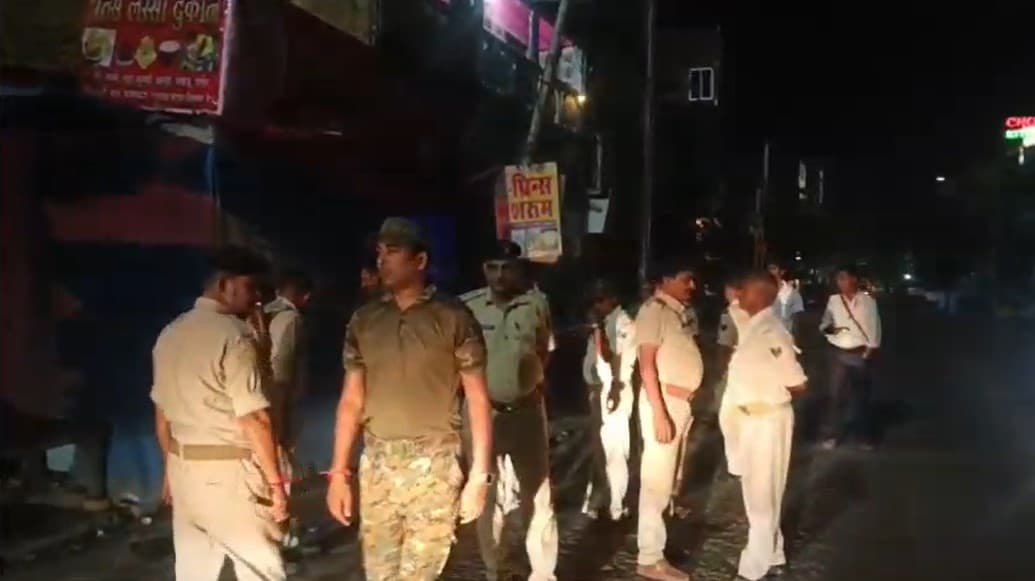 बिहार: गोपालगंज में कांग्रेस जिलाध्यक्ष के घर पर ताबड़तोड़ फायरिंग, आपसी रंजिश में देर रात को हुआ हमला