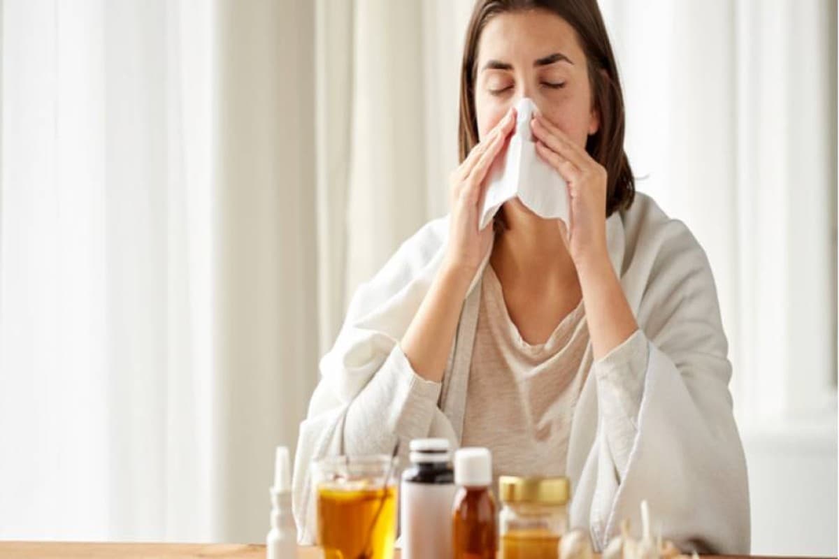 Sinus Home Remedies: साइनस को चुटकियों में करें खत्म, आजमाएं ये आयुर्वेदिक घरेलू नुस्खे
