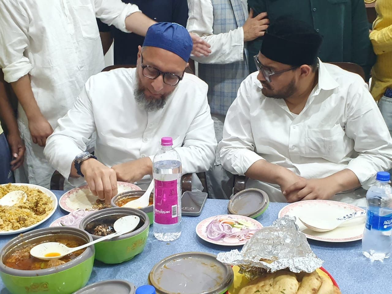 Asaduddin Owaisi: ओवैसी ने मुख्तार अंसारी के परिवारीजनों से गाजीपुर में की मुलाकात, जानें क्या कहा