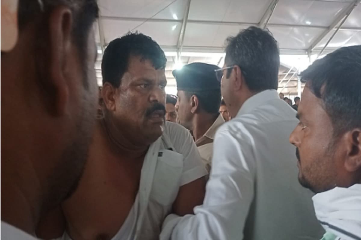 उलगुलान न्याय महारैली में दो गुट आपस में भिड़े, चतरा से कांग्रेस प्रत्याशी केएन त्रिपाठी के भाई घायल