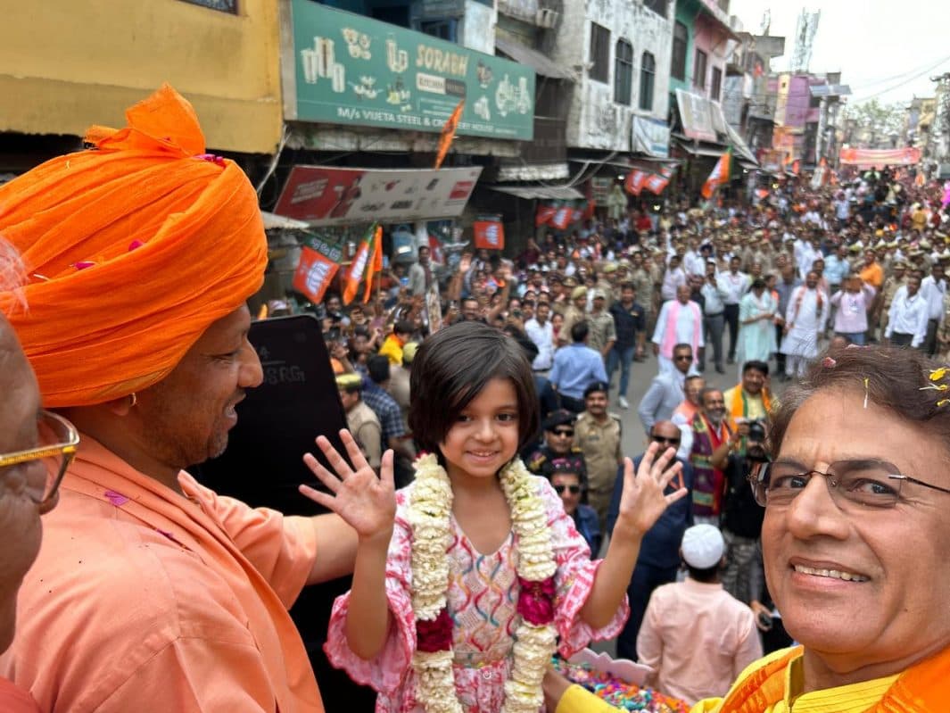 Lok Sabha Election 2024: मेरठ में अरुण गोविल के पक्ष में सीएम योगी ने किया रोड शो, अमरोहा में जनसभा