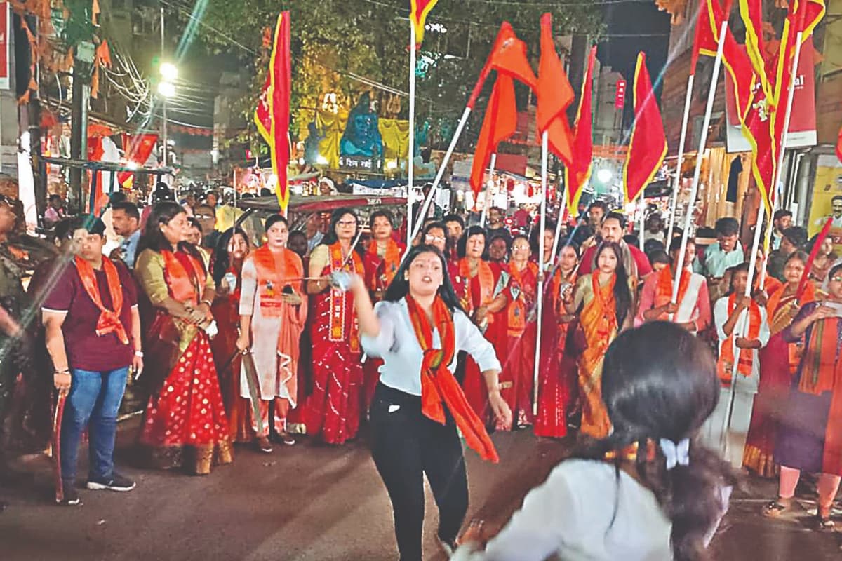 Ram Navmi 2024 : प्रतिभा का डंका बजाते हुए रामनवमी शोभायात्रा में शामिल होंगी महिलाएं