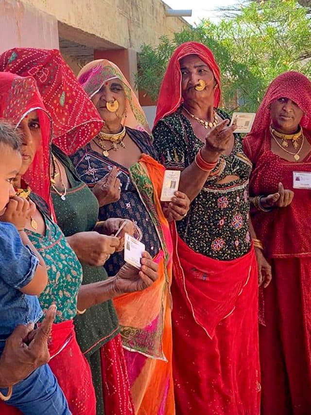 Lok Sabha Election : क्या आप जानते हैं कैसे तय होता है बहुमत और बनती है सरकार?