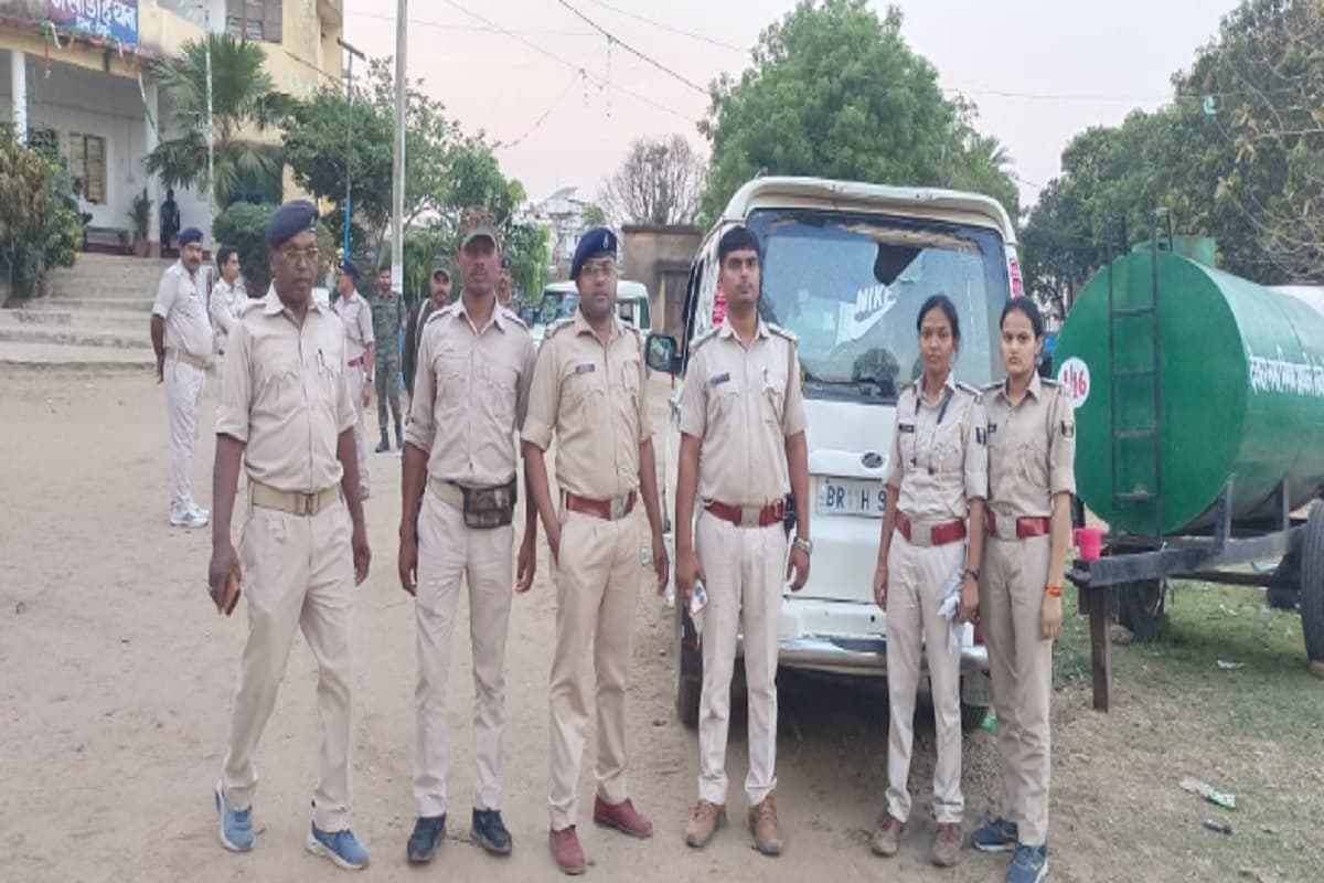 झारखंड-बिहार की संयुक्त उत्पाद टीम पर देवघर में हमला, पांच घायल झारखंड-बिहार की संयुक्त उत्पाद टीम पर देवघर में हमला, पांच घायल
