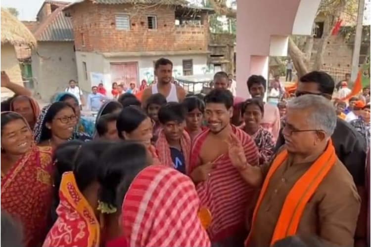 Dilip Ghosh : तृणमूल शर्बत मामला पर दिलीप घोष का तंज, मैं चीनी नहीं खाता, मैंने उनका प्यार पाया'
