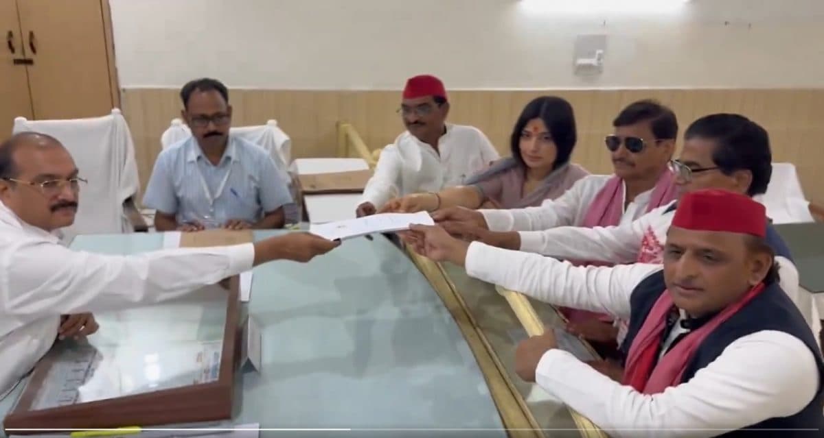 Lok Sabha Election 2024: डिंपल यादव ने किया नामांकन, अखिलेश यादव, शिवपाल और रामगोपाल रहे साथ