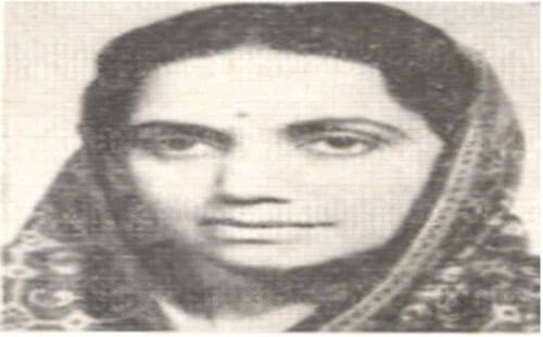 चतरा की पहली सांसद थीं रामगढ़ राजघराने की विजया राजे