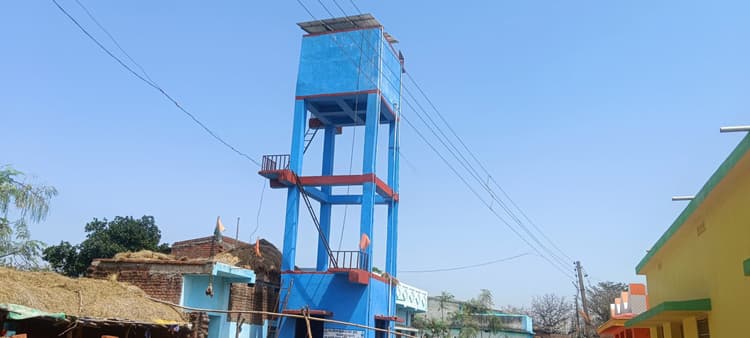 जीतपुर में लोगों को मुंह चिढ़ा रही नल जल योजना