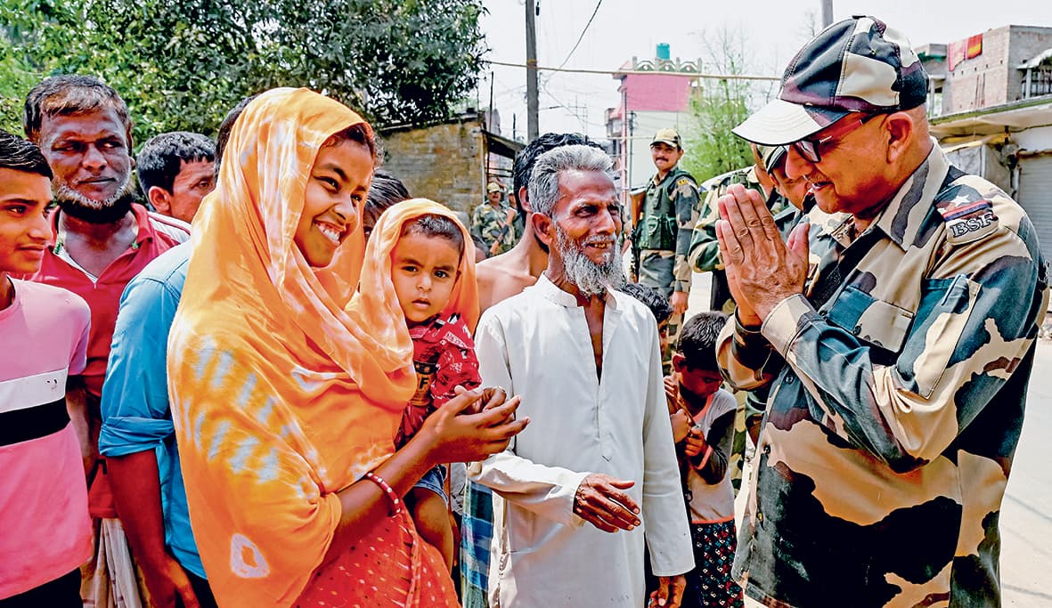 केंद्रीय बलों की तैनाती को लेकर विशेष पर्यवेक्षकों की बैठक आज
