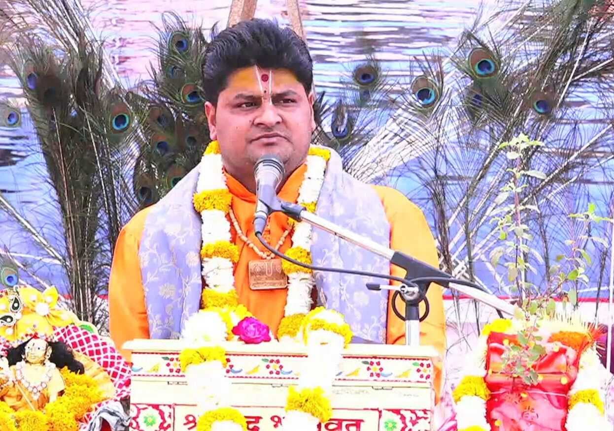 माता शबरी और प्रभु श्रीराम मिलन प्रसंग का हुआ वर्णन माता शबरी और प्रभु श्रीराम मिलन प्रसंग का हुआ वर्णन