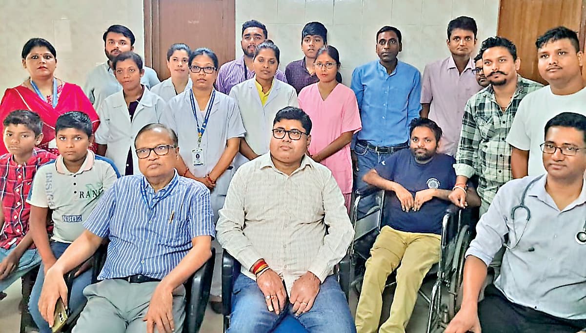 सदर अस्पताल में हीमोफीलिया मरीज को लगा फैक्टर-8 का इंजेक्शन