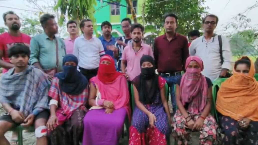 महिला डांस कलाकारों को पीटने के आरोप में एक गिरफ्तार