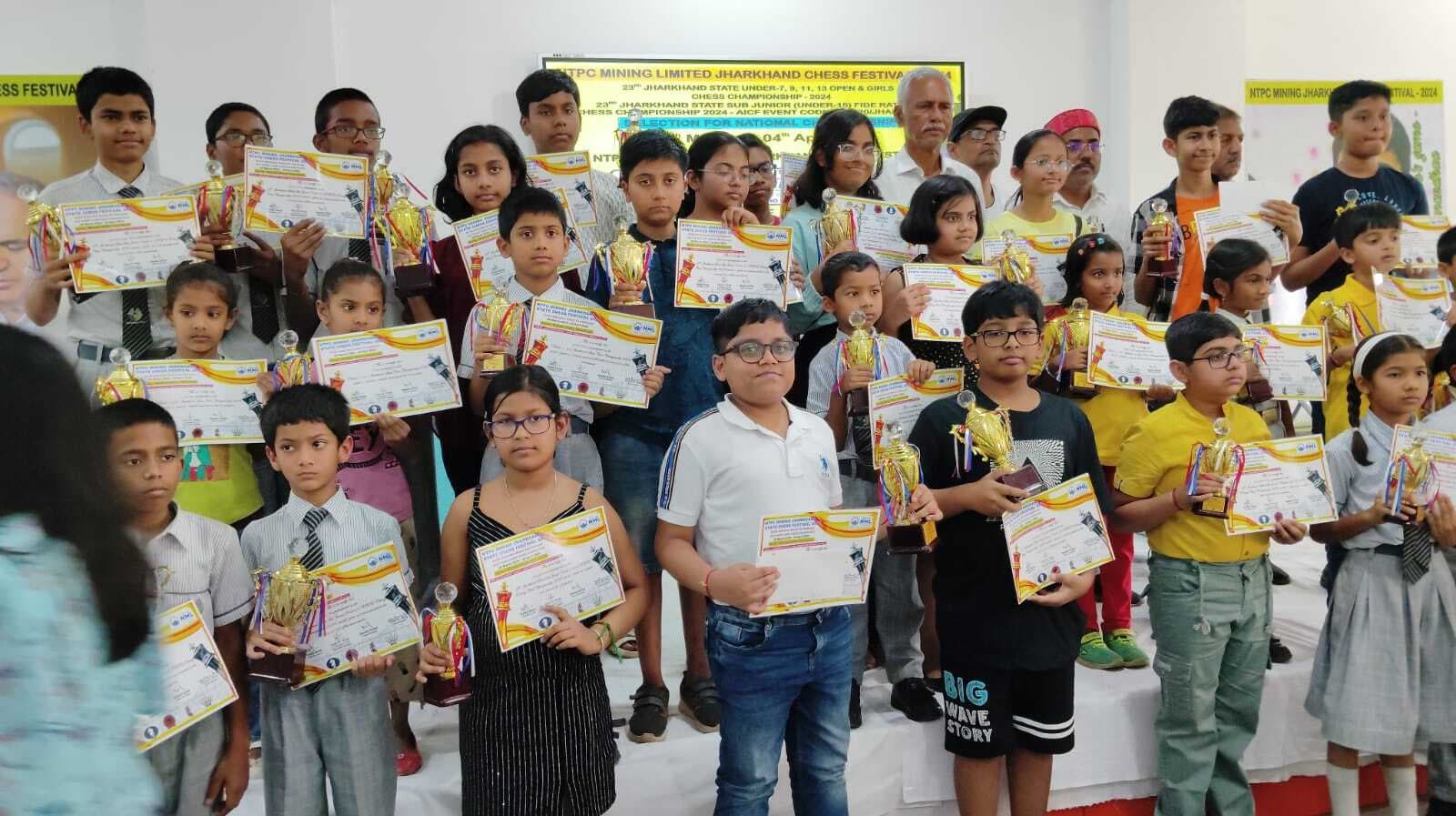 पूर्वी सिंहभूम जिले के 13 शतरंज खिलाड़ियों ने नेशनल चैंपियनशिप में लेंगे हिस्सा