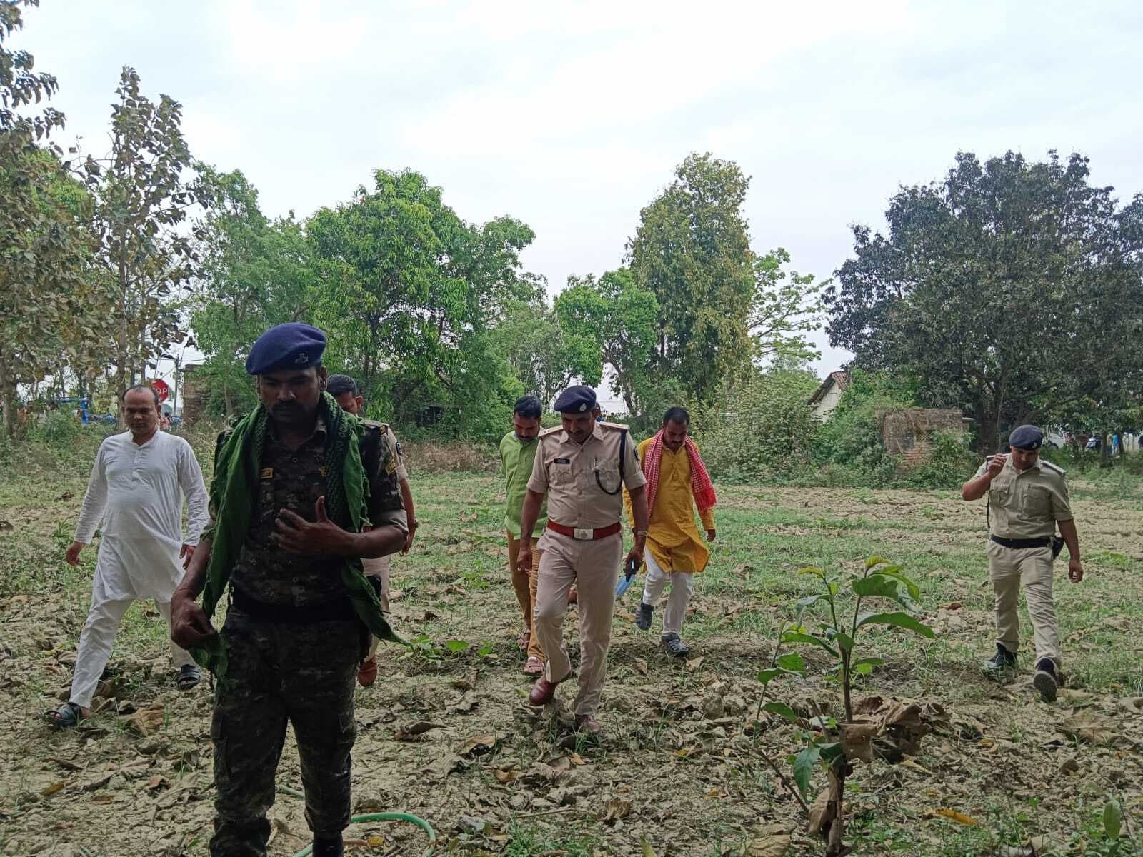 राजनगर के महिनाथपुर में अज्ञात महिला का शव बरामद, हत्या की आशंका
