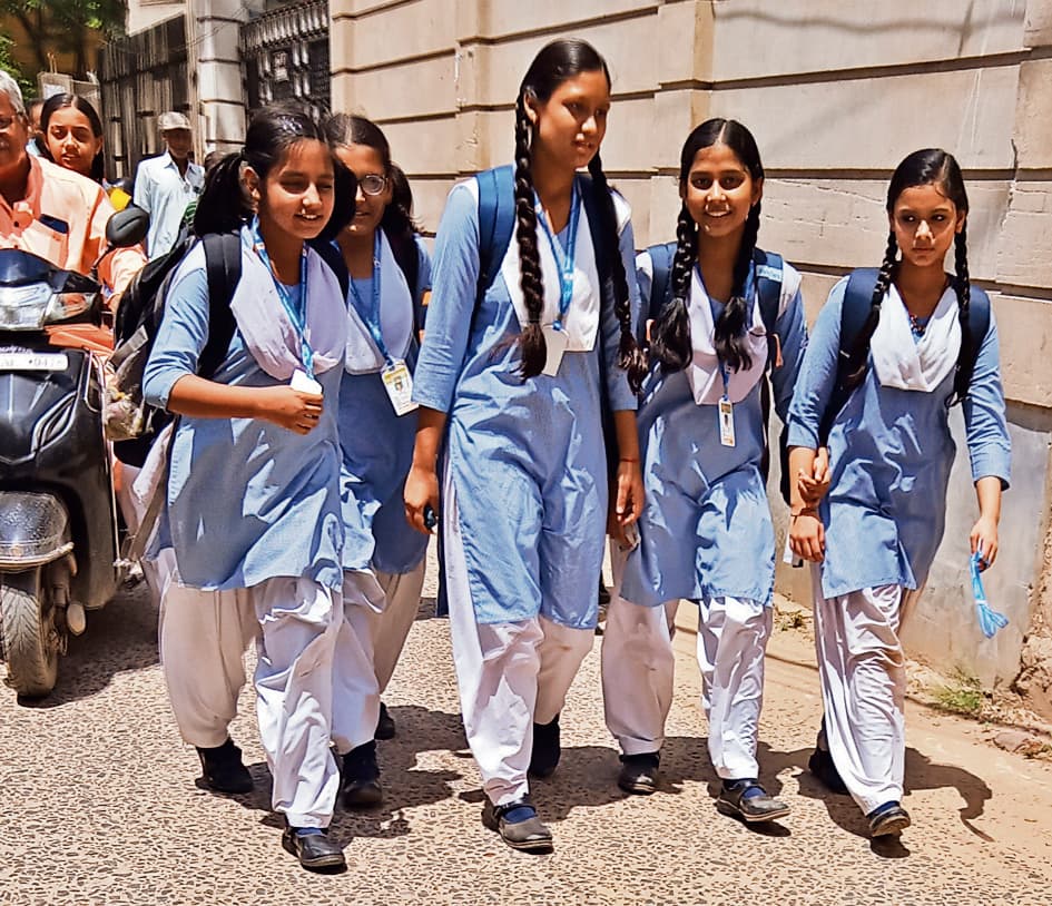 आपदा विभाग ने स्कूलों को मॉर्निंग सत्र में चलने का दिया सुझाव