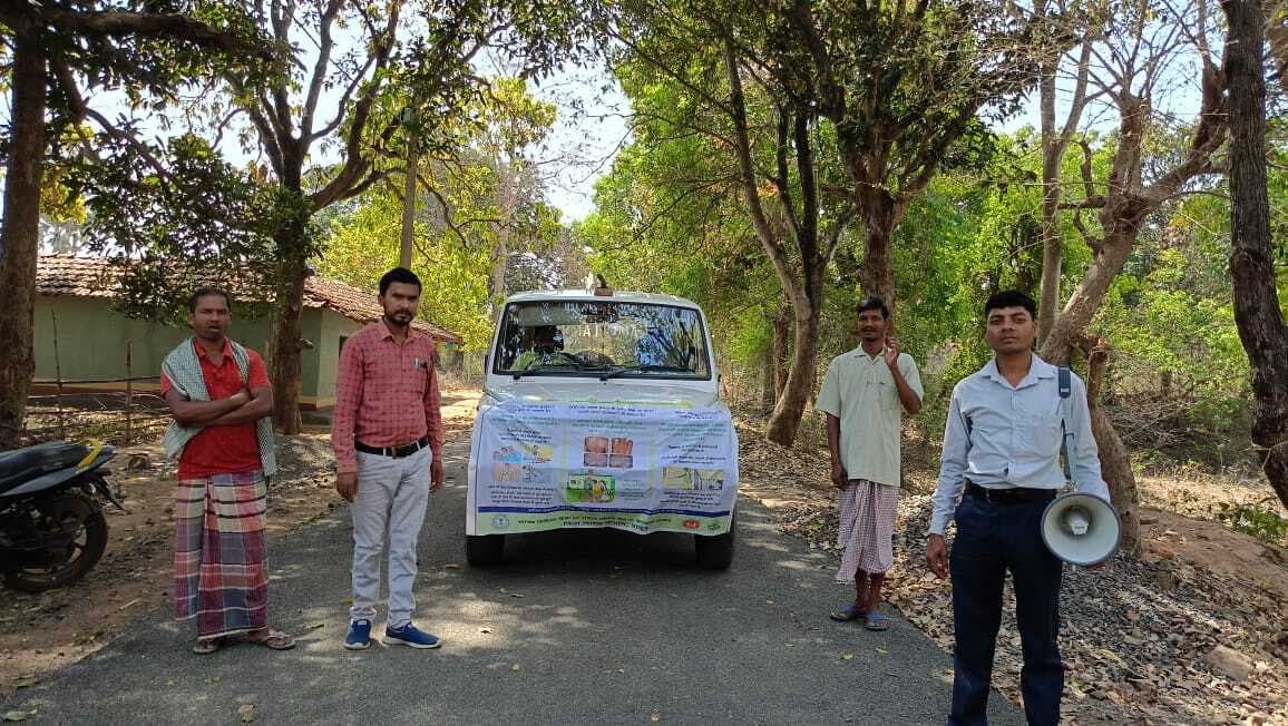 कालाजार रोकने के लिए घर-घर कीटनाशकों का किया छिड़काव